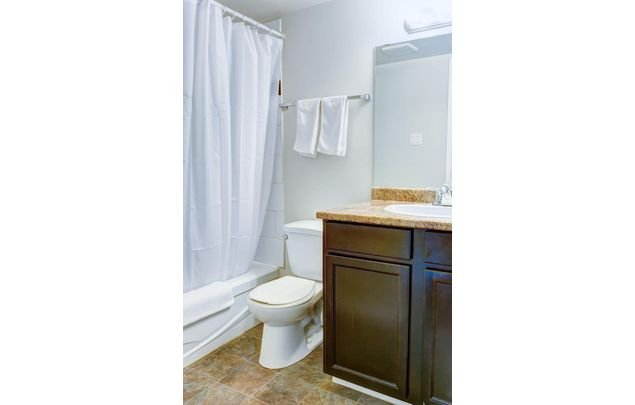 Rent condo house in Fort Mcmurray