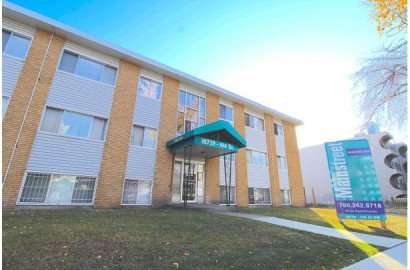 2 bedroom apartment of 839 sq. ft in Edmonton