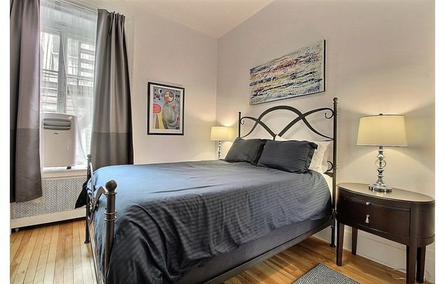 1 bedroom apartment of 4 sq. ft in Quebec