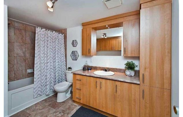 Rent 2 bedroom apartment in Quebec