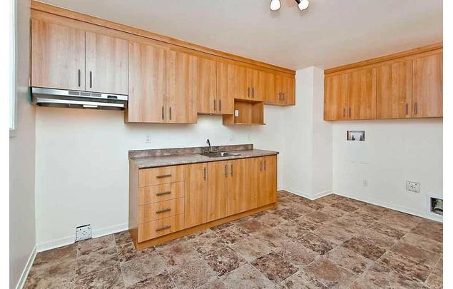 Rent 2 bedroom apartment in Quebec City