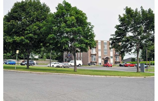 Rent 2 bedroom apartment in Quebec City