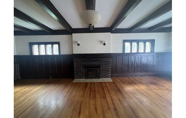 Rent 2 bedroom house in Dartmouth