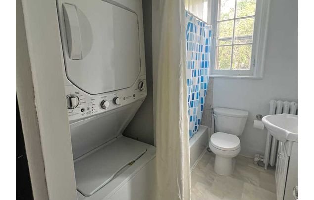 Rent 2 bedroom house in Dartmouth