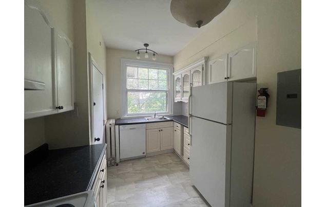 Rent 2 bedroom house in Dartmouth