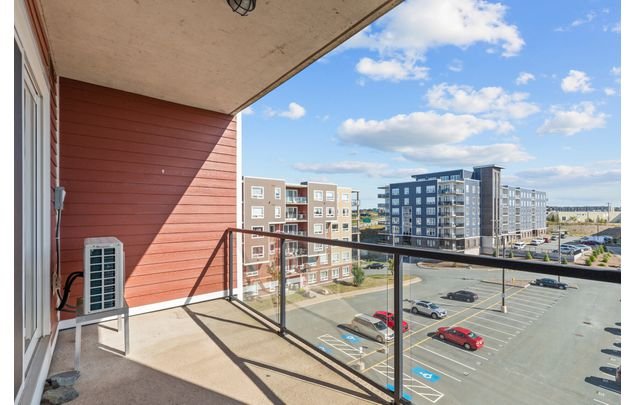 Rent 1 bedroom apartment in Dartmouth