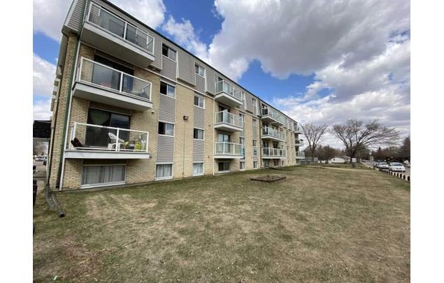 2 bedroom apartment of 796 sq. ft in Saskatoon