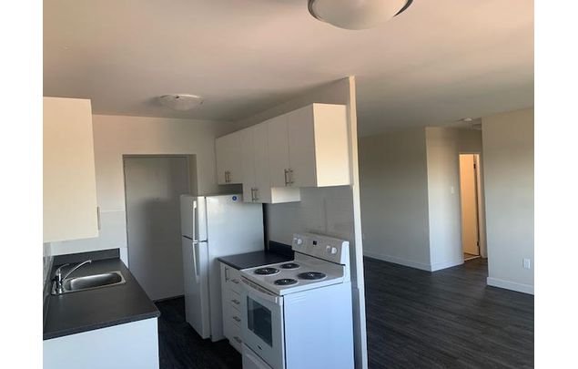 Rent 2 bedroom apartment in Scarborough