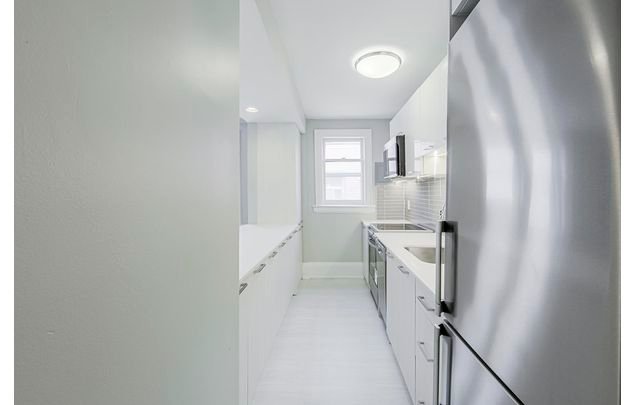 1 bedroom apartment of 624 sq. ft in York