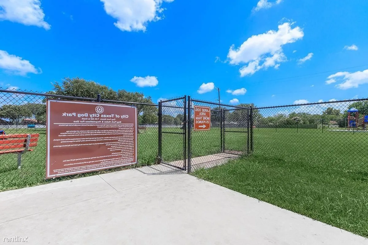 ONE BEDROOM FOR RENT IN TEXAS CITY TEXAS