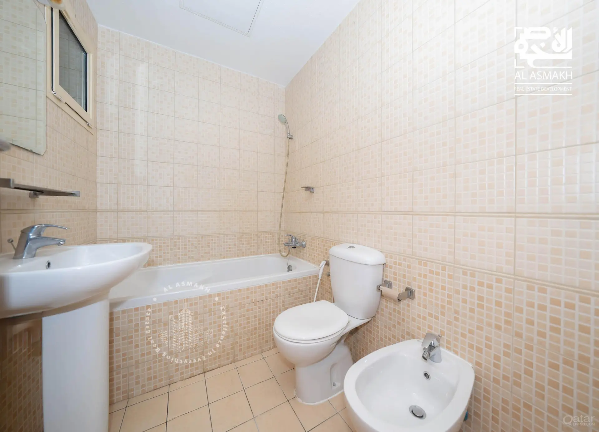 Amazing Unfurnished Studio in Mesaimeer