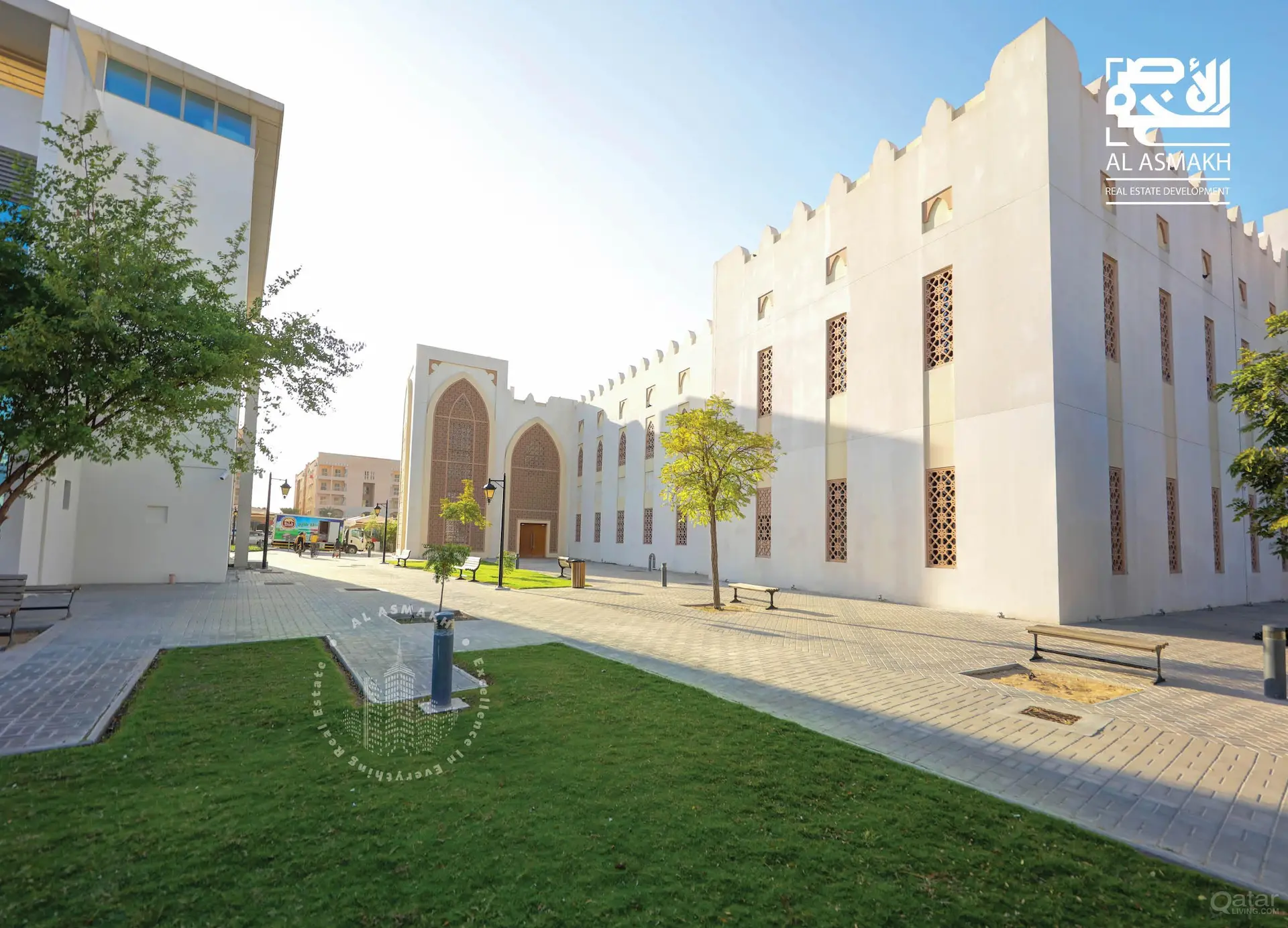 Amazing Unfurnished Studio in Mesaimeer