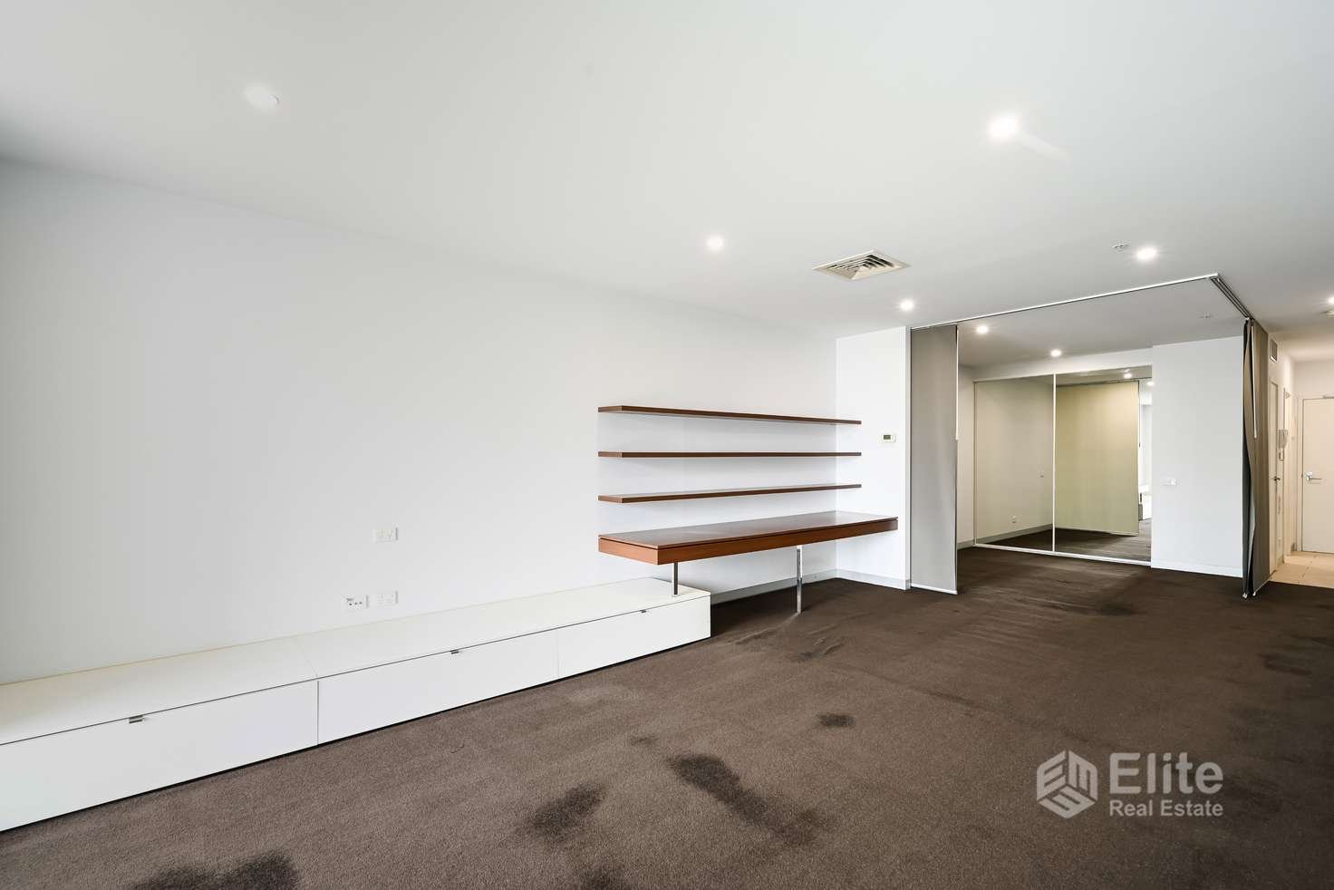 1 Bedroom apartment in Melbourne