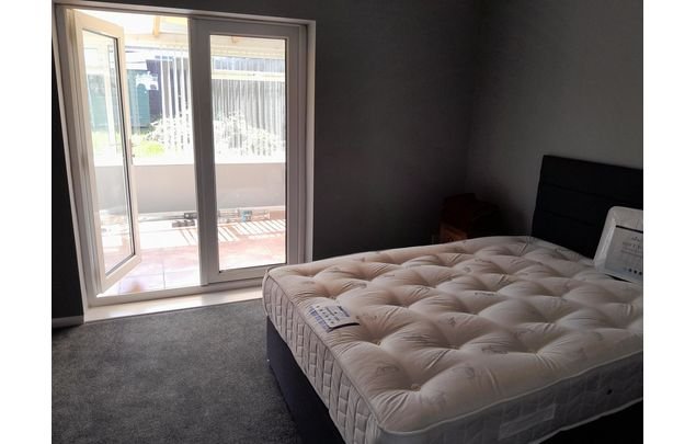 Rent 1 bedroom Condo in Salisbury