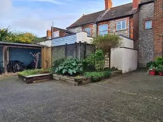 2 bedroom apartment for sale in Glastonbury