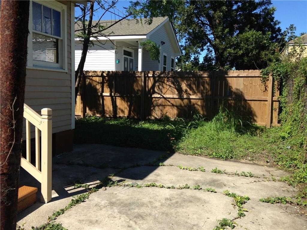 TWO BEDROOM RENTAL IN NEW ORLEANS, LOUISIANA