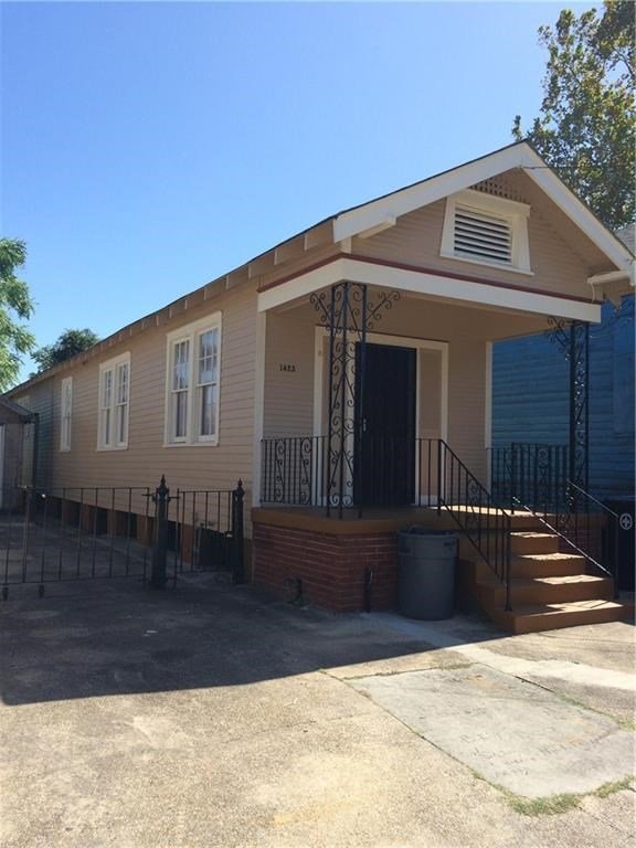 TWO BEDROOM RENTAL IN NEW ORLEANS, LOUISIANA