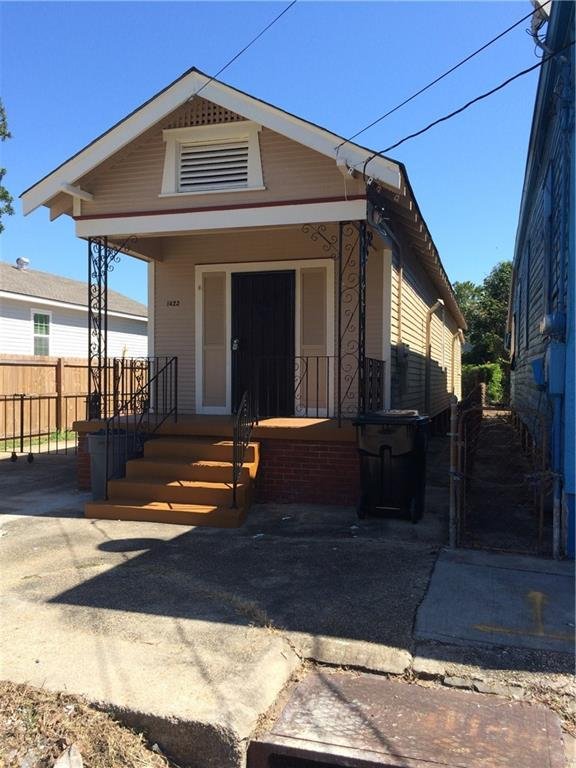TWO BEDROOM RENTAL IN NEW ORLEANS, LOUISIANA