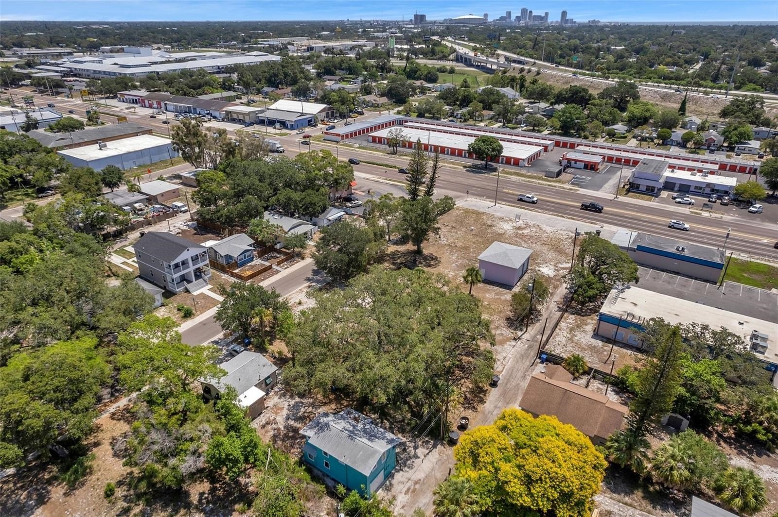 ONE BEROOM RENTAL IN ST PETERSBURG, FLORIDA