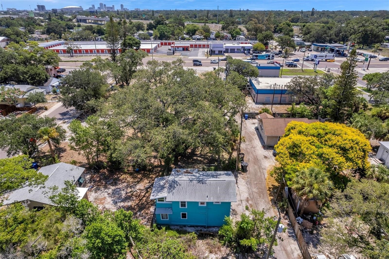 ONE BEROOM RENTAL IN ST PETERSBURG, FLORIDA