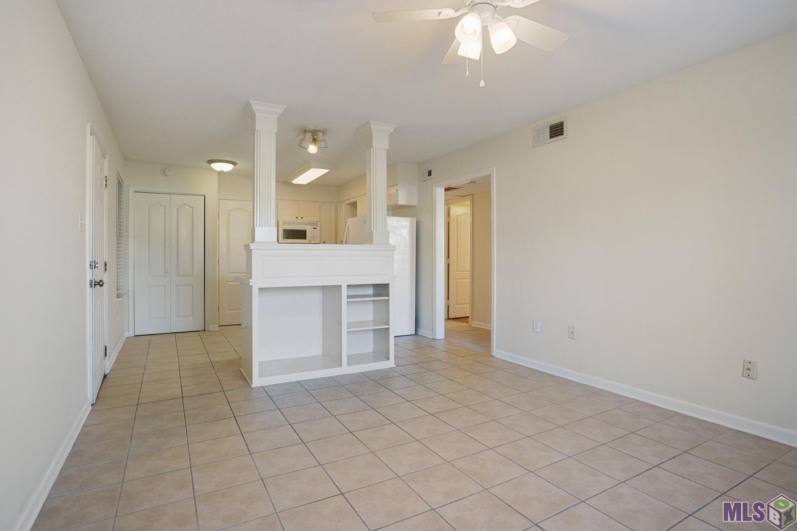 2 BEDROOM RENTAL IN BATON ROUGE, LOUISIANA