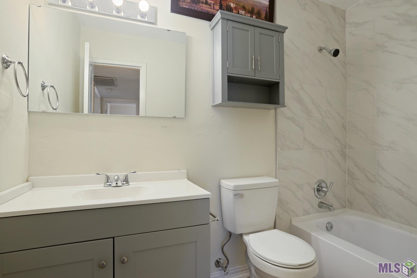 2 BEDROOM RENTAL IN BATON ROUGE, LOUISIANA