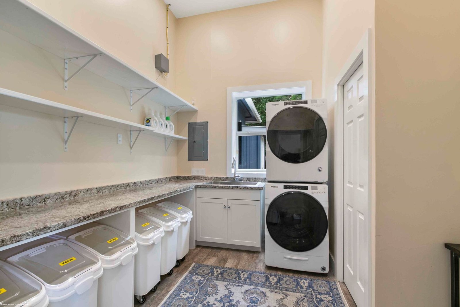 ONE BEDROOM RENTAL RENTAL IN LOXAHATCHEE GROVES, FLORIDA