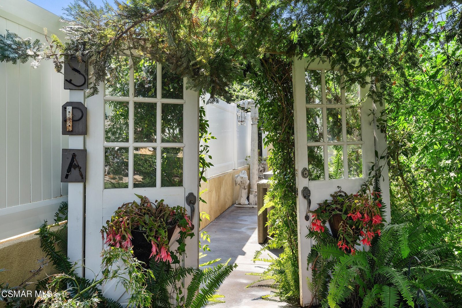 2. BEDROOM RENTAL IN SIMI VALLEY, CALIFORNIA