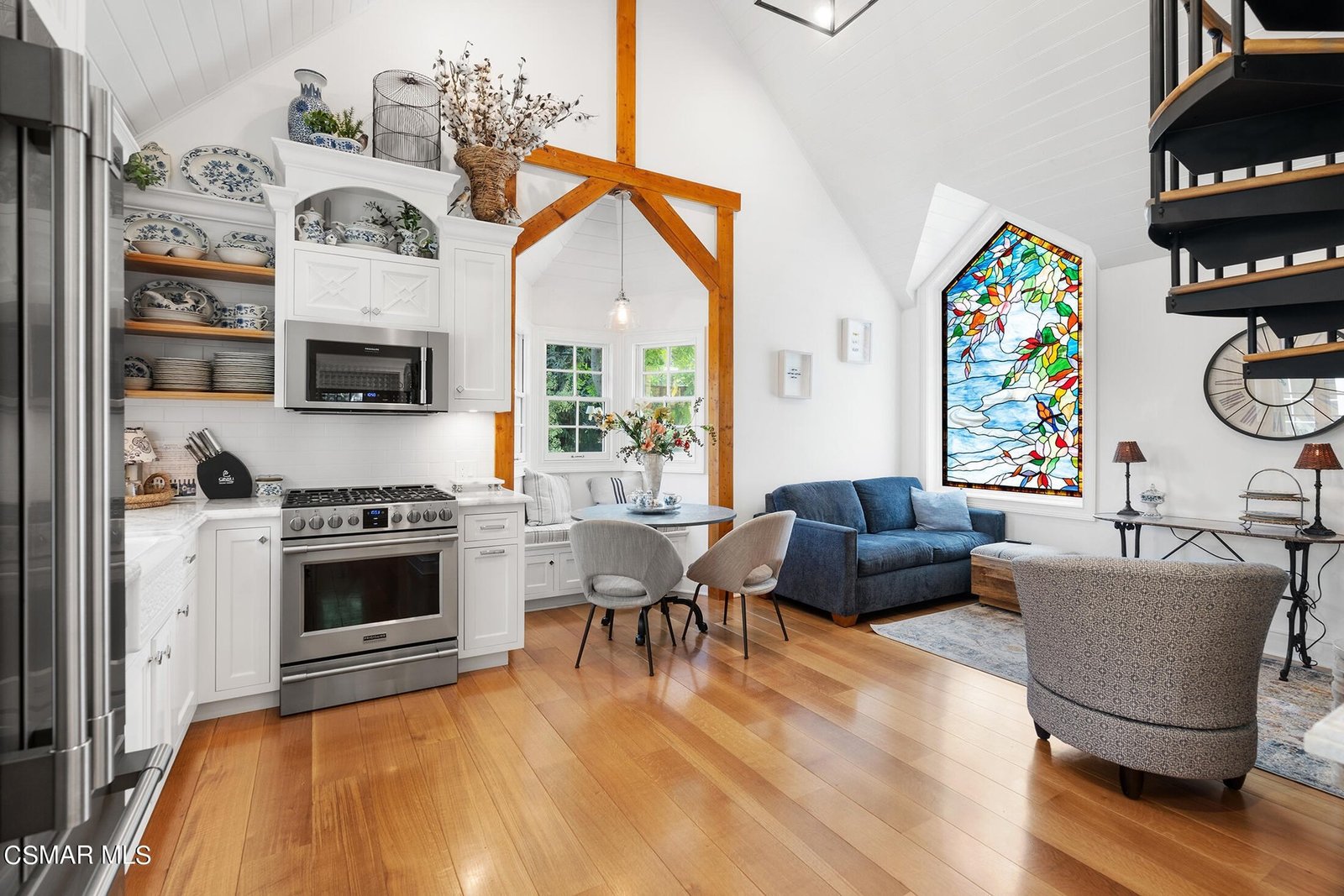 2. BEDROOM RENTAL IN SIMI VALLEY, CALIFORNIA