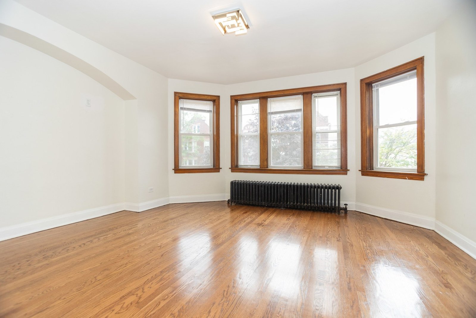 2 BEDROOM RENTAL IN CICERO, ILLINOIS