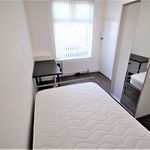Rent 2 bedroom house in Hull