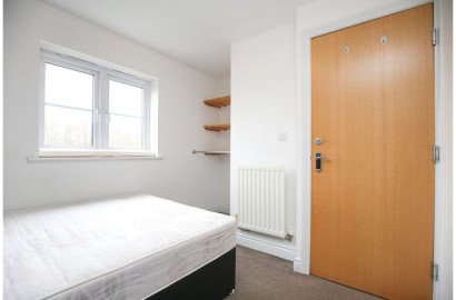 Rent 1 bedroom house in Newcastle upon Tyne