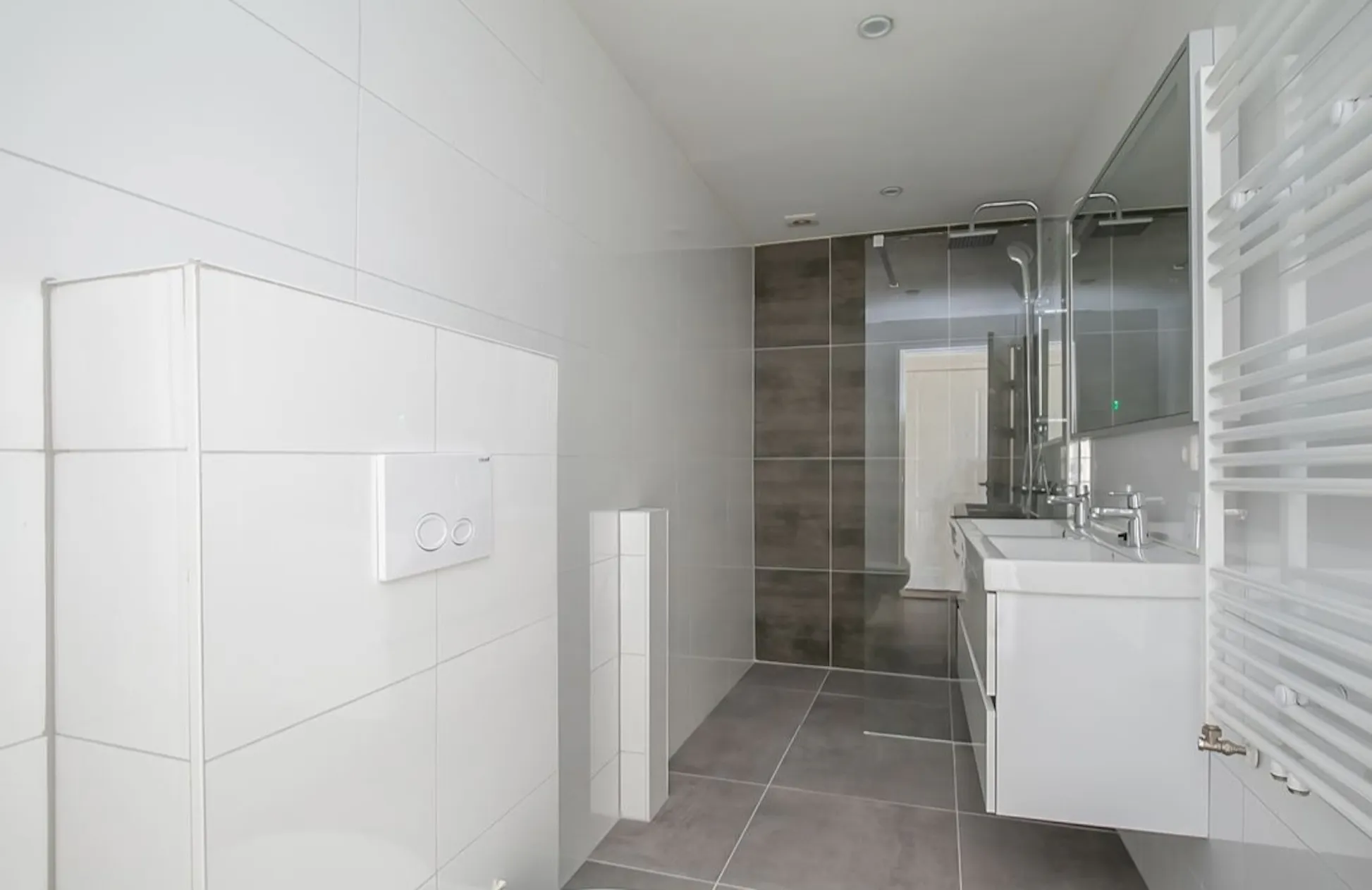 One bedroom condo in Hudsonstraat