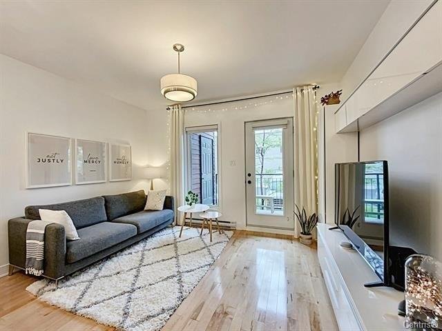 1 Bedroom Apartment - Condominium for rent - Montréal