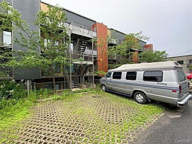 1 Bedroom Apartment - Condominium for rent - Montréal