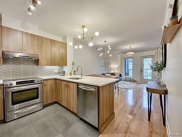 1 Bedroom Apartment - Condominium for rent - Montréal