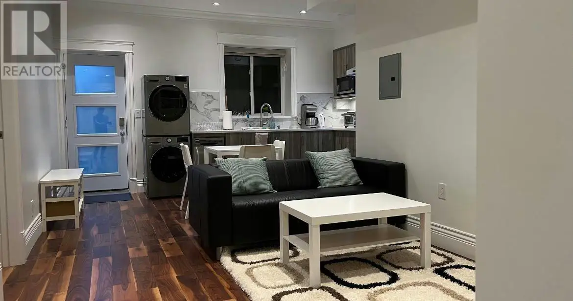 2 bed 1 bath 1 sqft home in Vancouver, British Colombia