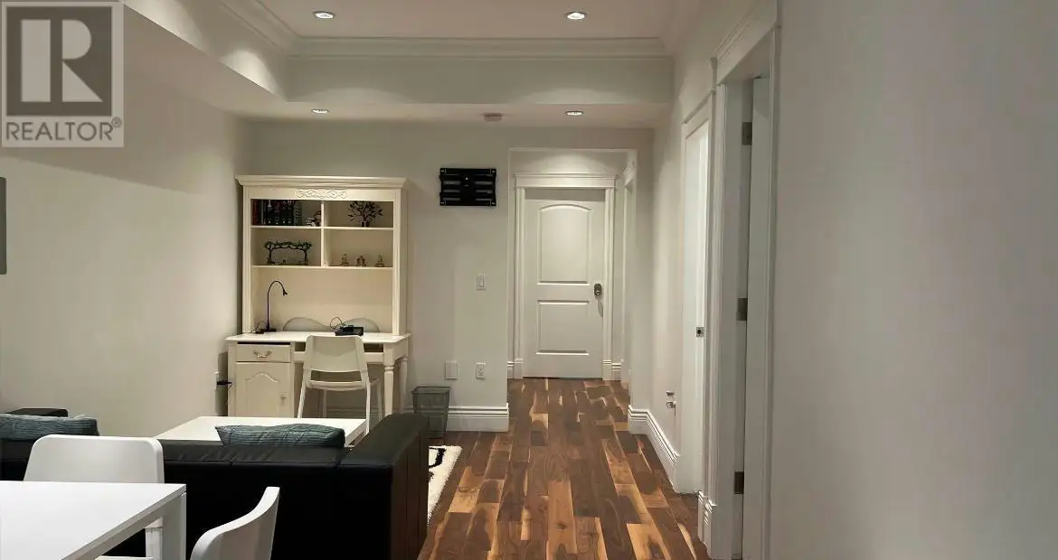 2 bed 1 bath 1 sqft home in Vancouver, British Colombia