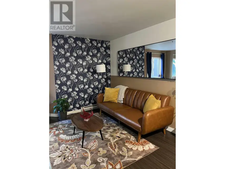 1 bed 1 bath 530 sqft home