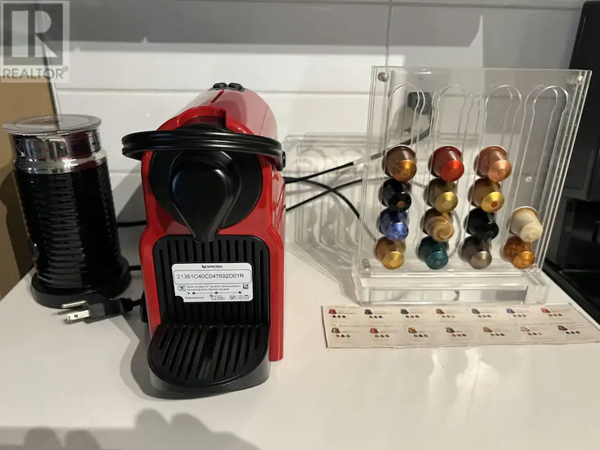 1 bed 1 bath 530 sqft home