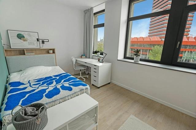 1 Bedroom for rent in  Poznań