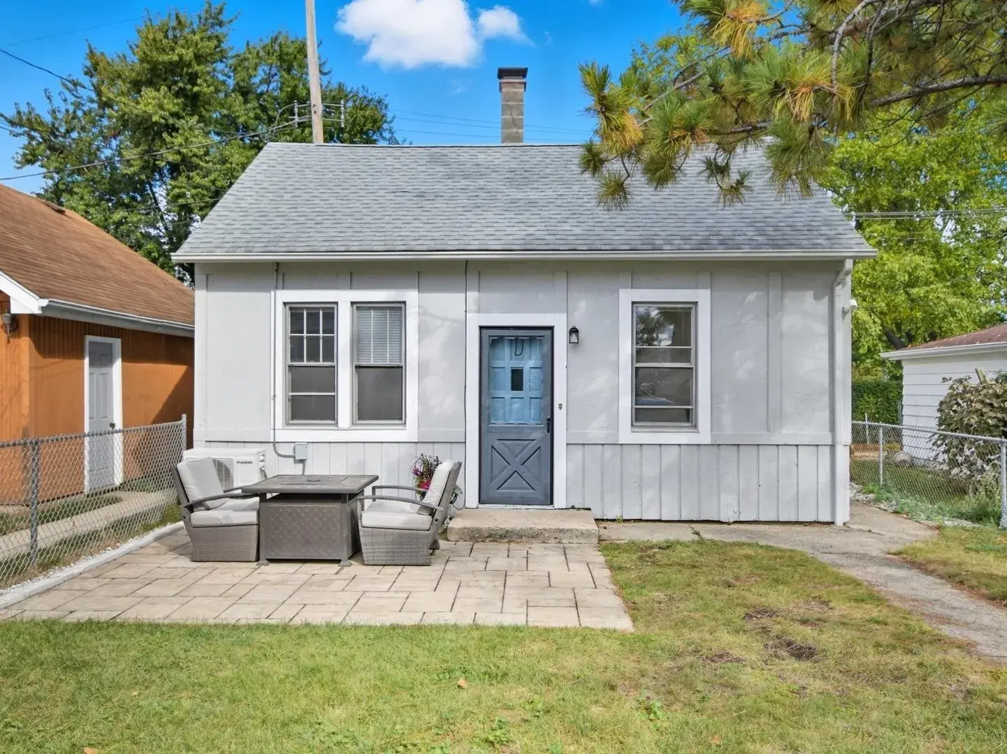 1 Bedroom for Rent in FChicago