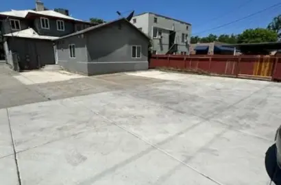 Upstairs Studio Available- Remodeled Tower District Home - for Rent!