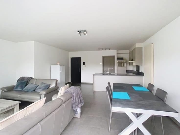 1 bedroom apartment. in Erembodegem