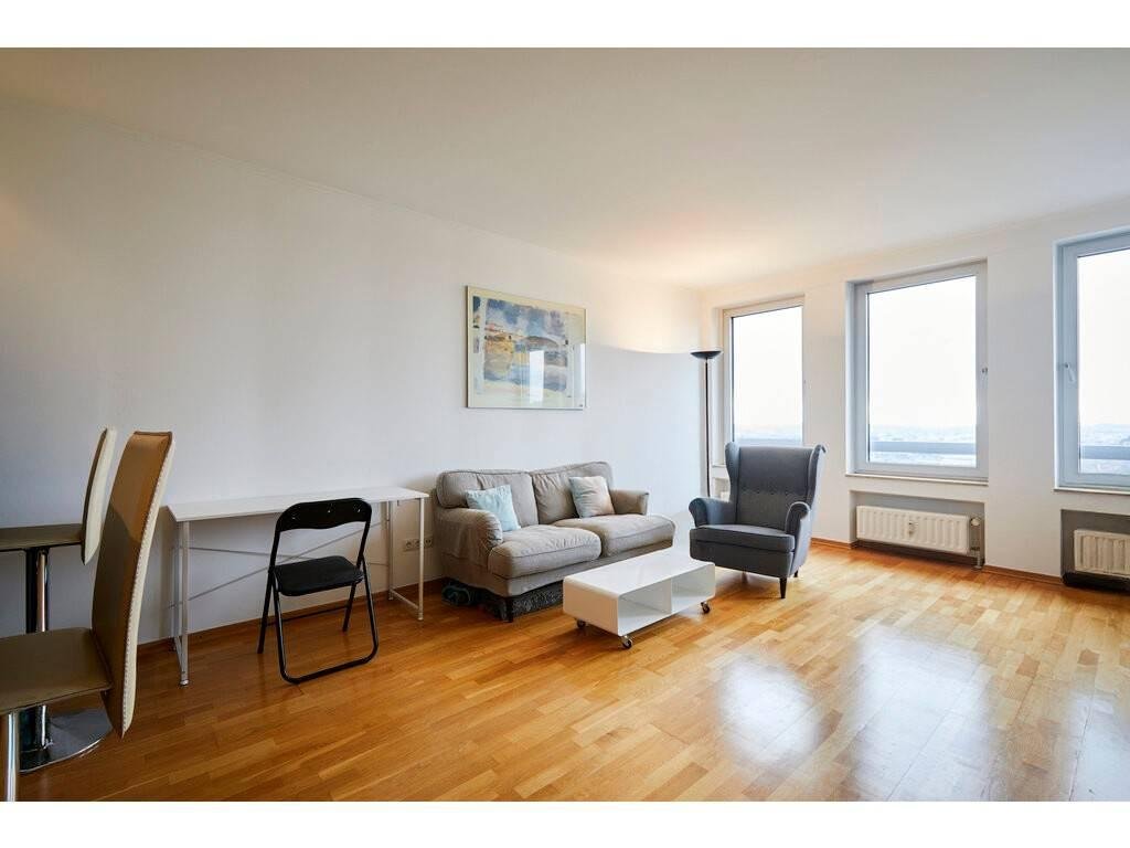 Shared room in a 2-room flat 25B,Boulevard Royal, Ville Haute, Luxembourg