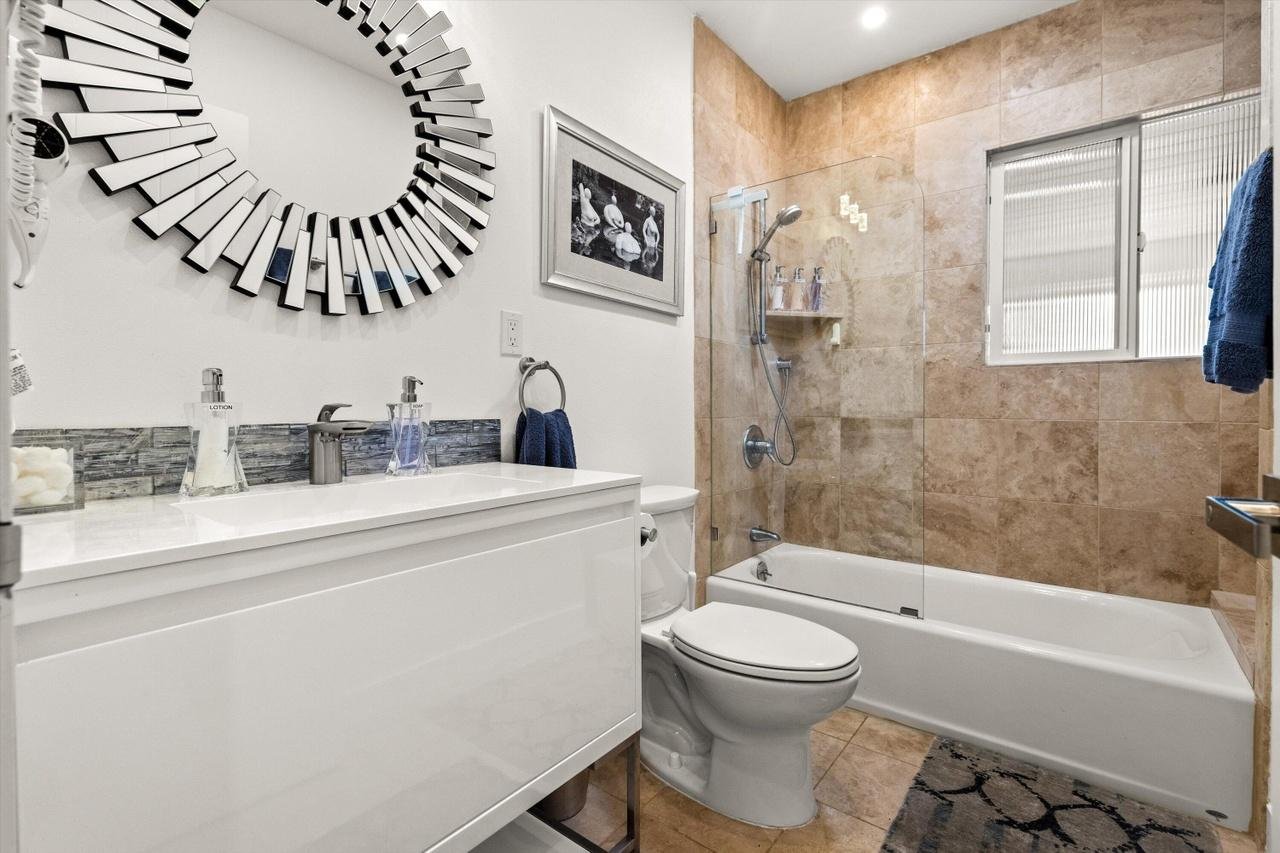 3 Bedroom Contemporary Design Home