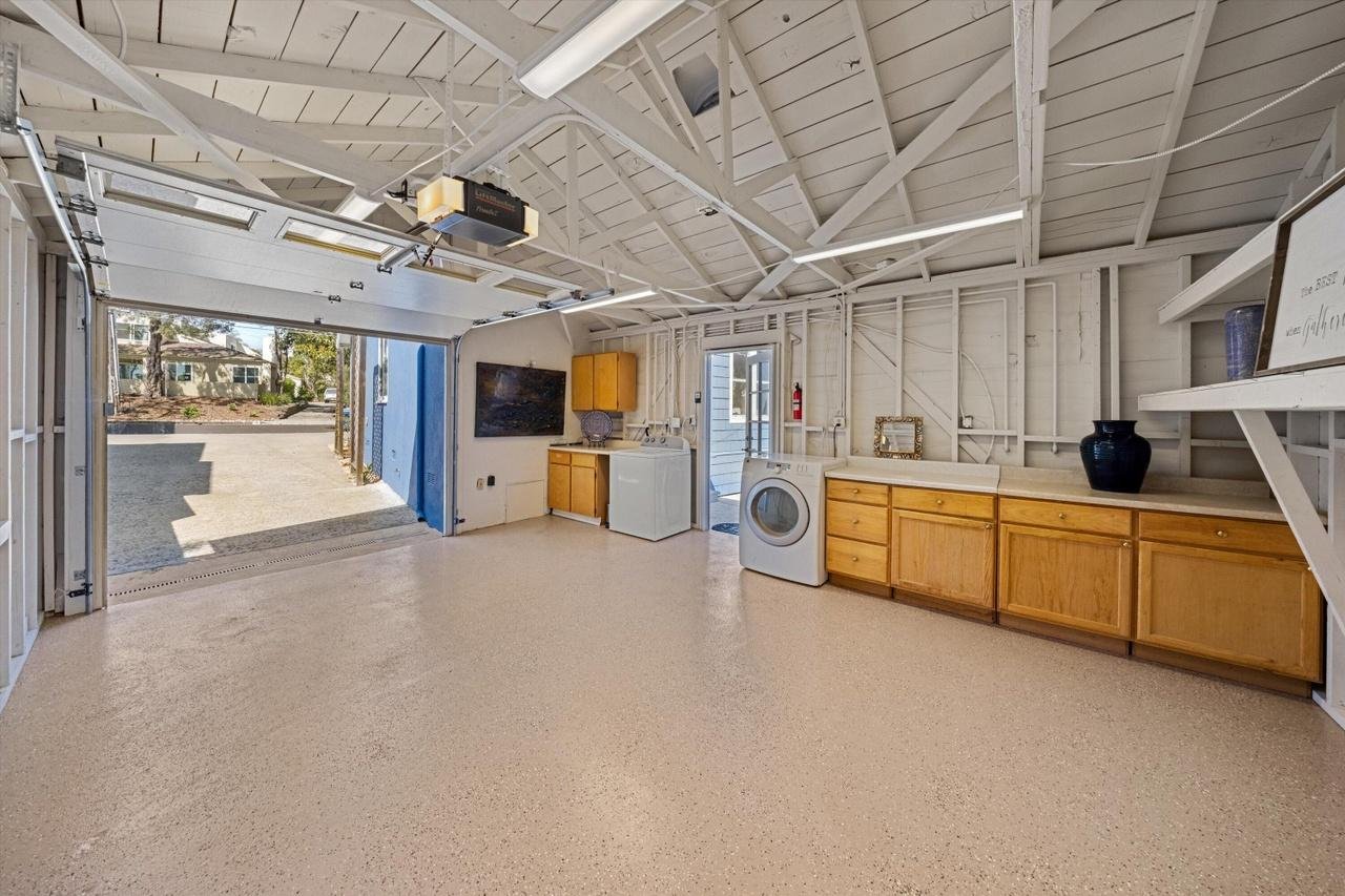 3 Bedroom Contemporary Design Home