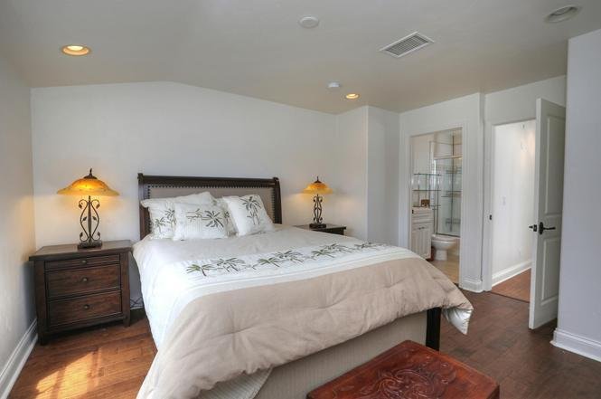 Luxurious 2-bedroom residence in Santa Barbara