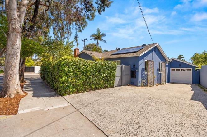 3 Bedroom Contemporary Design Home